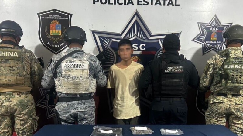 Detienen en Cancún a hombre con presunta droga tras intentar escapar en bicicleta