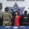 Detienen a mujer con 47 bolsitas con presuntas drogas en Cancún