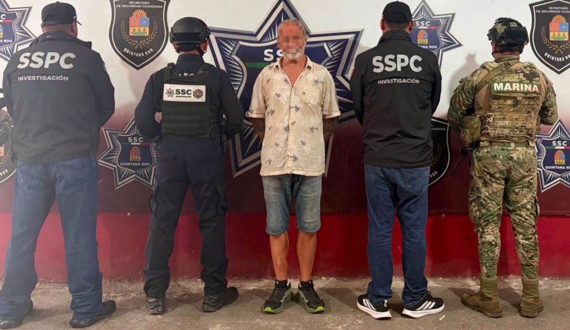Capturan en Cancún a estadounidense con orden de aprehensión vigente en Iowa.