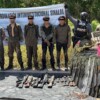 Autoridades federales incautan importante arsenal y detienen a ocho en Sinaloa