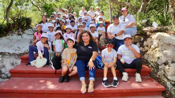 Concluye la tercera semana del curso de verano “Ba’axlo’ob Paalalo’ob” en Isla Mujeres
