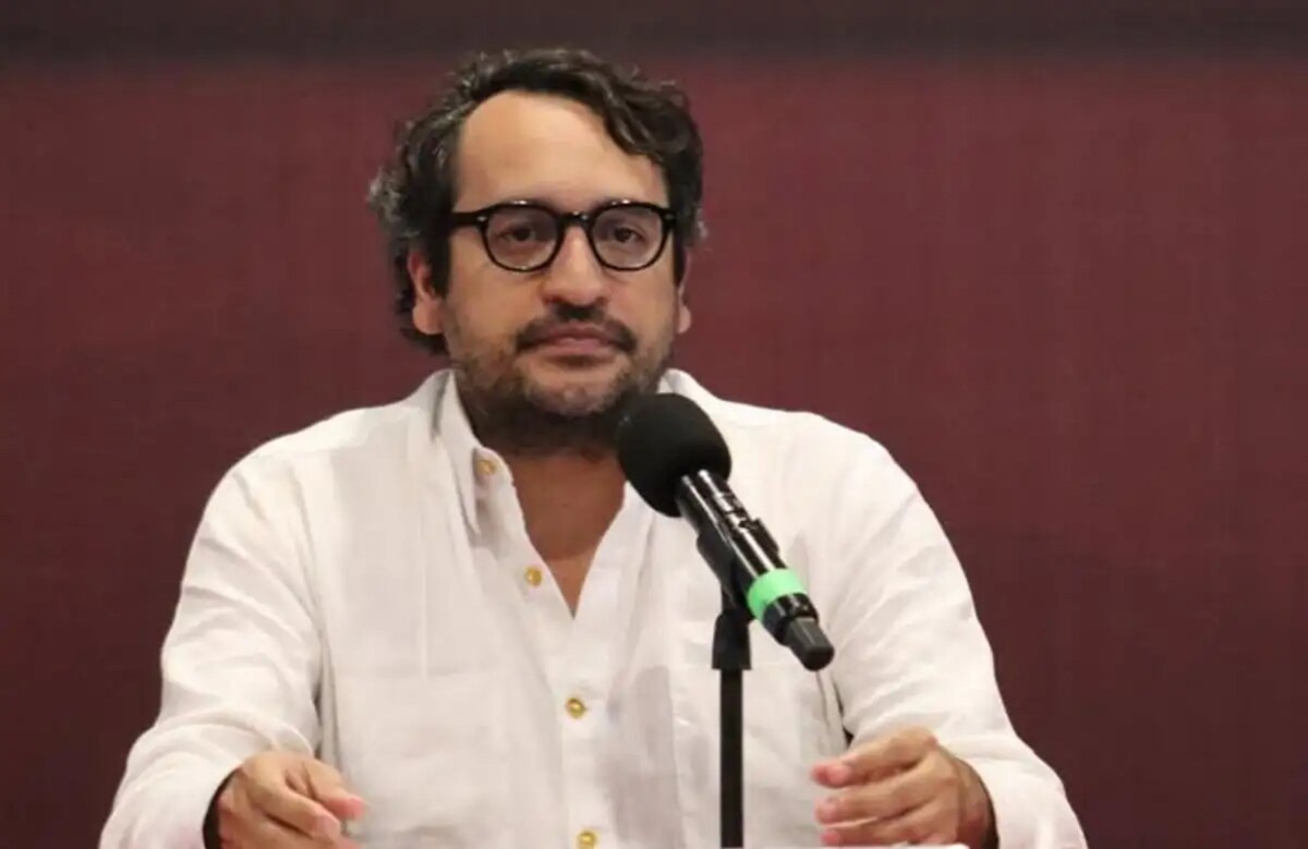 Retira EU visa a hijo de AMLO