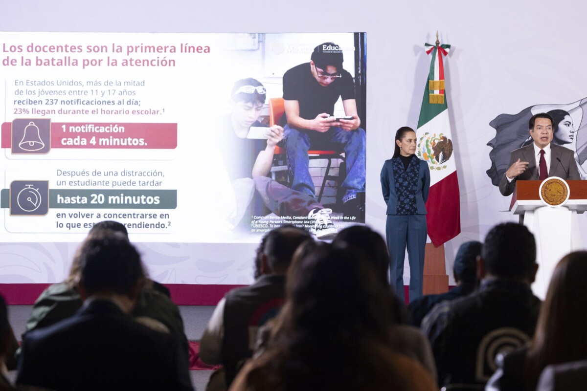 Celulares frenan concentración y aprendizaje de jóvenes