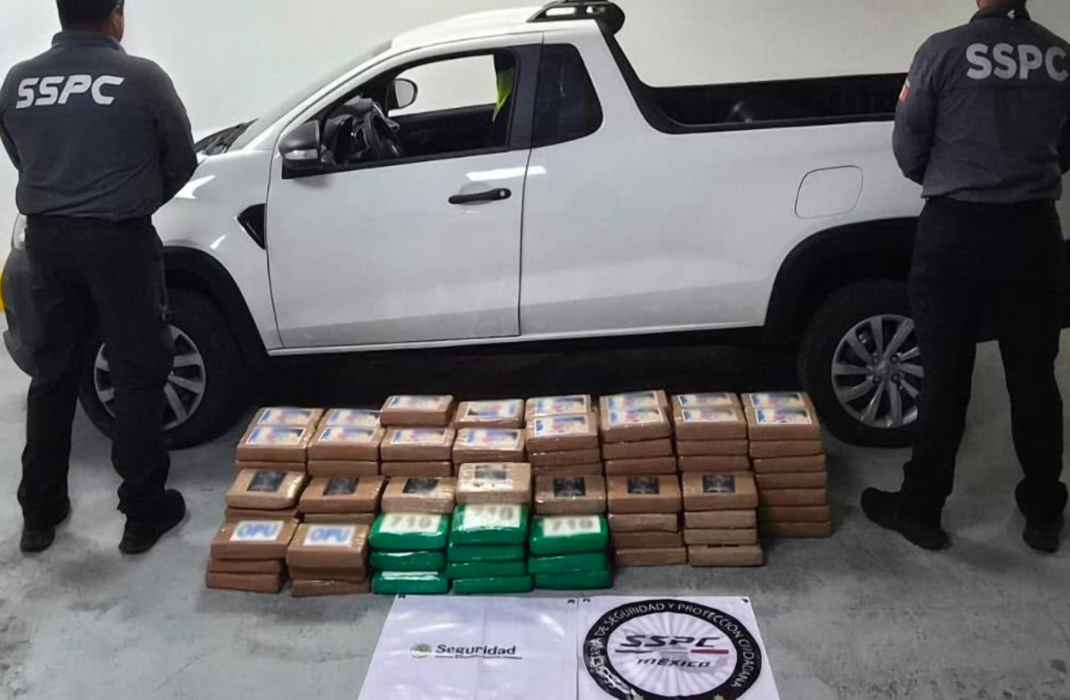 Cae un hombre con 217 kgs. de cocaína oculta en un auto