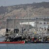 España instala barrera flotante en frontera con Marruecos