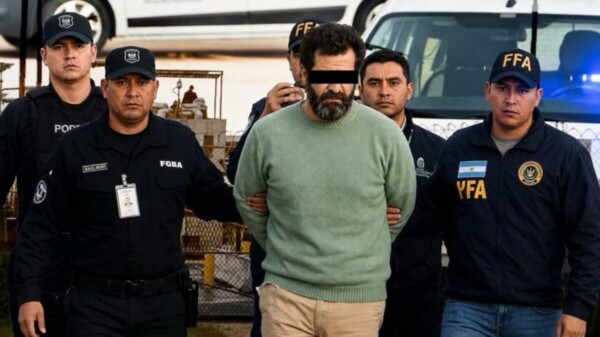 Vinculan a proceso a Fernando “N” por caso de huachicol fiscal