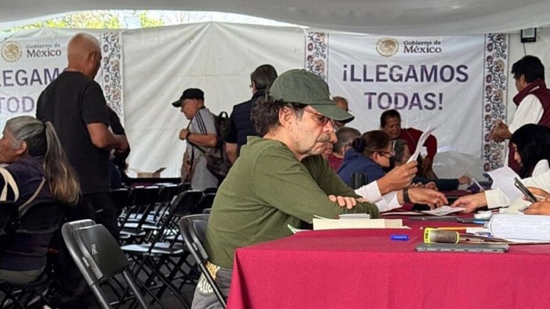Quadri endurece su crítica, pero no deja de cobrar su pensión