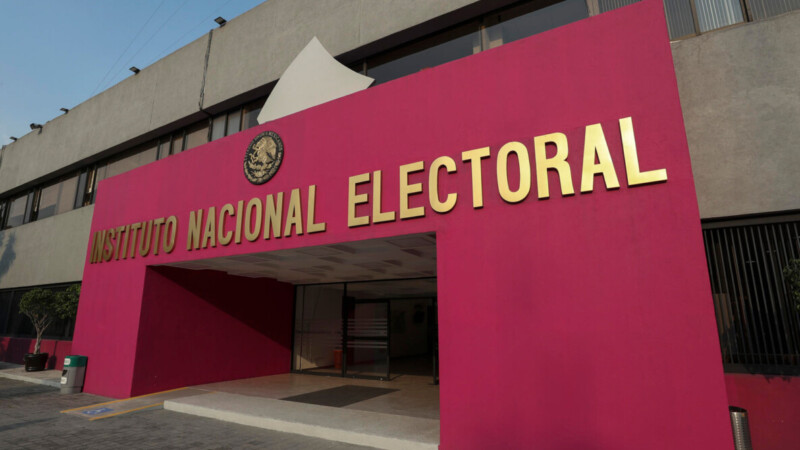 INE no multará a periodistas por ironía o sarcasmo en comicios