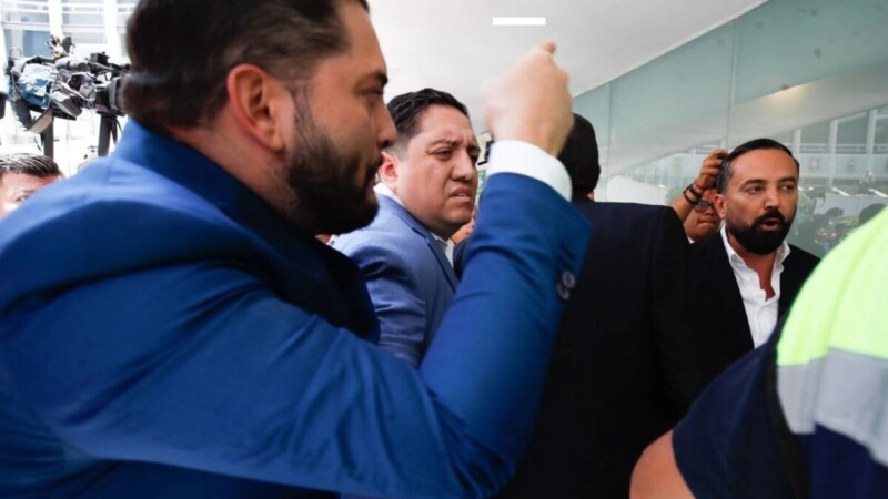 Diputado priísta Mancilla agrede a Ávila por caso ‘Alito’