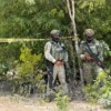 Hallan cuerpo embolsado en área verde de Jardines del Sur 5 de Cancún