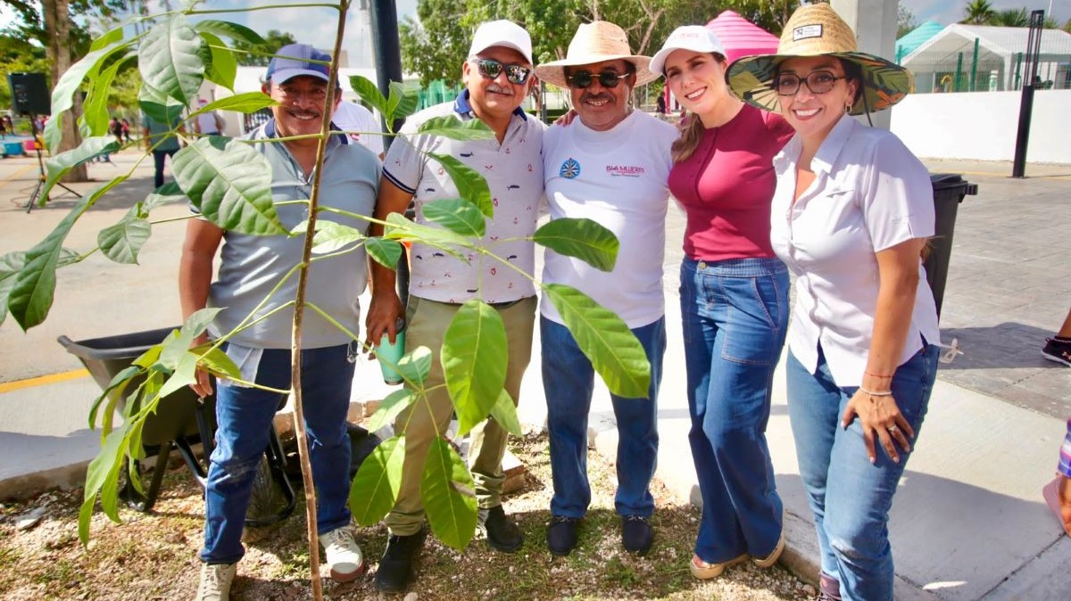 Gobierno de Isla Mujeres se suma a la Jornada Nacional de Reforestación 2026