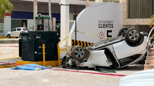 Accidente en la Bonampak de Cancún deja una persona fallecida y tres lesionadas