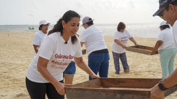 La batalla contra el sargazo también se gana recuperando nuestras playas, afirma Marybel Villegas