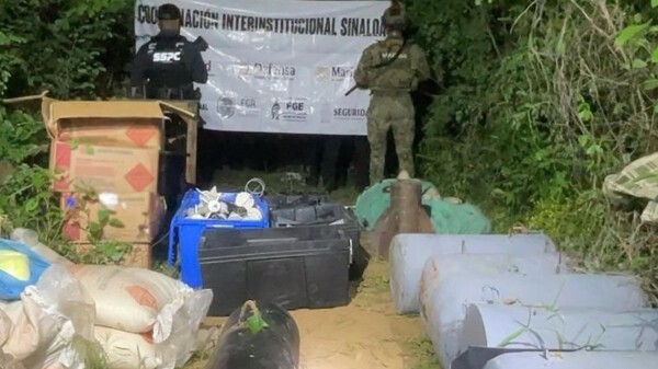 Decomisa personal de la Marina arsenal explosivo en un operativo en Sinaloa