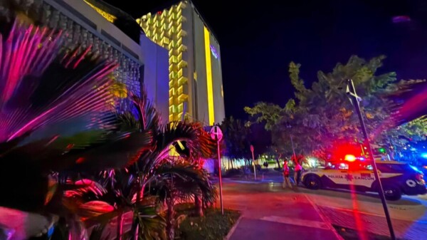 Investigan muerte de una mujer extranjera tras caer de un hotel en Cancún