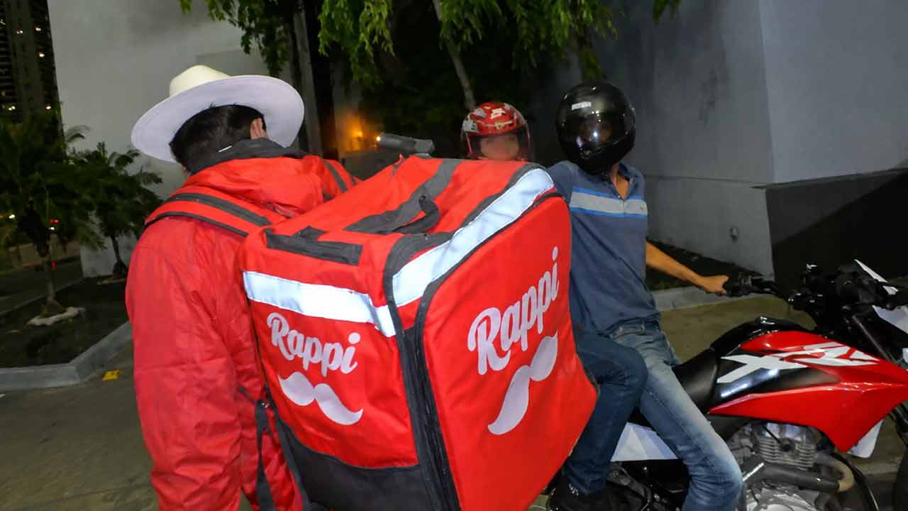 Investigan vínculo entre menciones al Cártel de Sinaloa y homicidio "en vivo" de creador de contenido