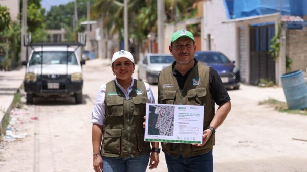 VERIFICA BLANCA MERARI PREPARATIVOS PARA LA CONSTRUCCIÓN DE UN TRAMO MÁS DE LA CALLE PROPELA EN PUERTO MORELOS
