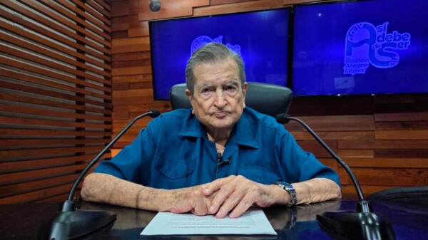 Así debe de ser: Educación y desarrollo de Quintana Roo