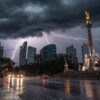 Lluvias fuertes y posible granizo ponen en alerta a 10 alcaldías de la CDMX