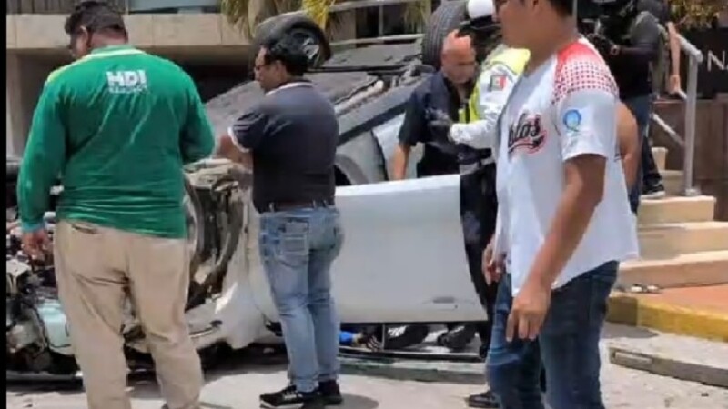 Accidente en la Bonampak de Cancún deja una persona fallecida y tres lesionadas