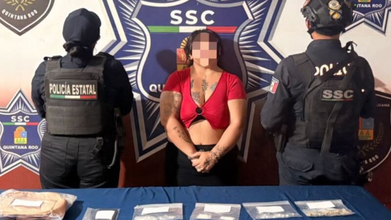 Capturan en calles de Cancún a una mujer con varias dosis de enervantes