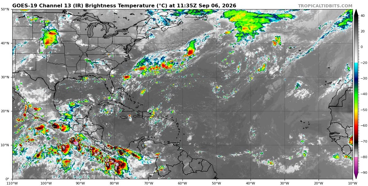 Por la mañana, cielo medio nublado y ambiente cálido. Durante la tarde, ambiente caluroso; cielo nublado con lluvias puntuales intensas en Yucatán (centro) y lluvias fuertes en Campeche (norte) y Quintana Roo (norte),