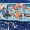 Rescatan con vida a pescador tras pasar ocho días a la deriva al sur de Huatulco