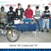 Aprehenden a dos hombres con bolsas de presunto enervante en la Supermanzana 101 de Cancún