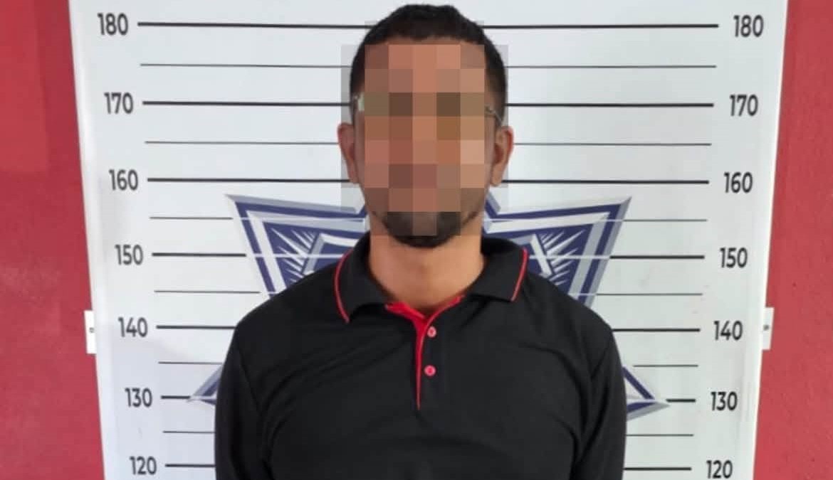 Detienen a hombre con presuntas drogas en la Supermanzana 65 de Cancún