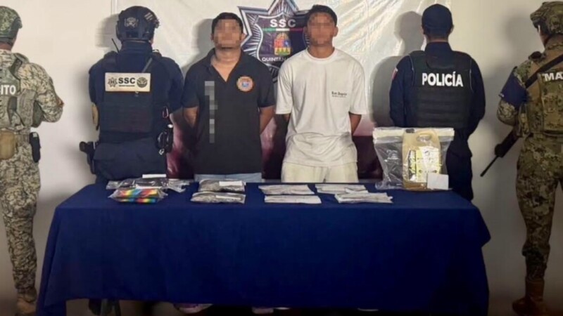 Detienen a dos hombres con presuntas drogas durante operativo en Cozumel