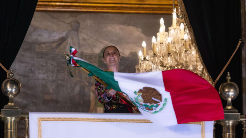 ¡Viva México libre, independiente y soberano!: Sheinbaum