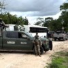 Autoridades catean corralón de grúas Grumx en Cancún