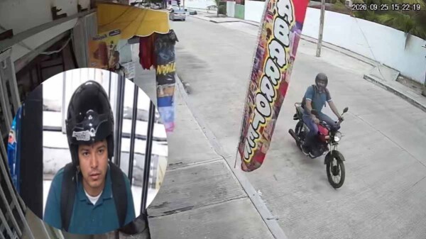 Cámaras de seguridad graban asalto a tienda de abarrotes en Cancún