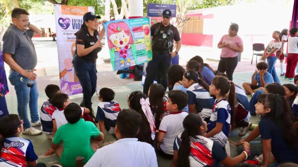 Fortalecen la prevención de la violencia desde las escuelas en Puerto Morelos