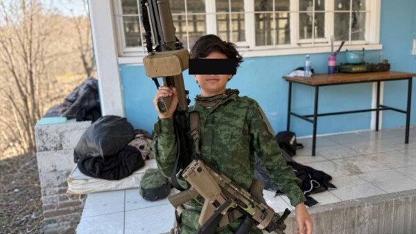 Identifican como "Chuchito Nini" al adolescente de 15 años abatido con "El R-5" en Michoacán