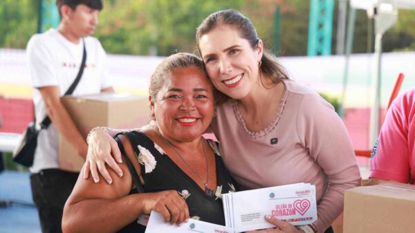 Atenea Gómez lleva bienestar a las familias isleñas con un Gobierno humanista
