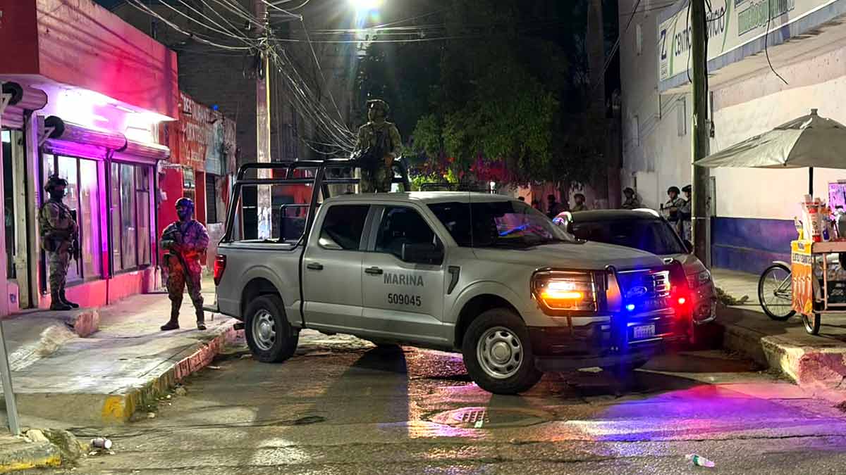Catean restaurante de Cancún por presunta explotación de menores