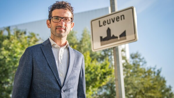 Prohíbe edil belga que equipo israelí juegue en su ciudad