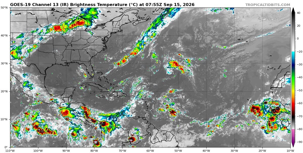 Cielo medio nublado a nublado en el transcurso del día, con lluvias puntuales fuertes en Quintana Roo (norte) y Yucatán (centro y este); las cuales podrían originar encharcamientos e inundaciones; así como intervalos de chubascos en Campeche.