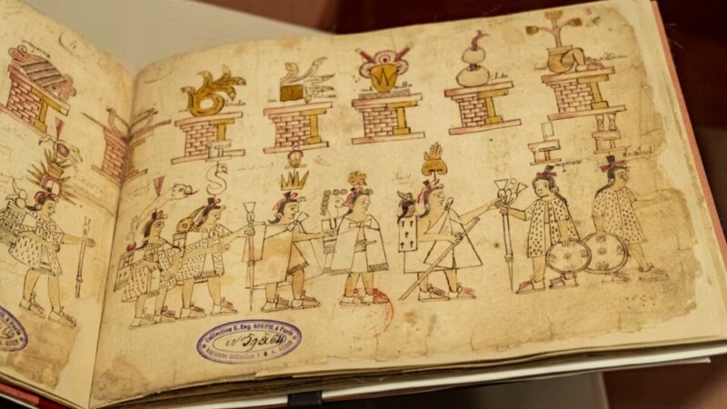 Códice Azcatitlan regresa a México, tras casi 200 años