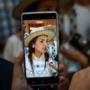 Exigen a Grecia Quiroz entregar los celulares de Carlos Manzo