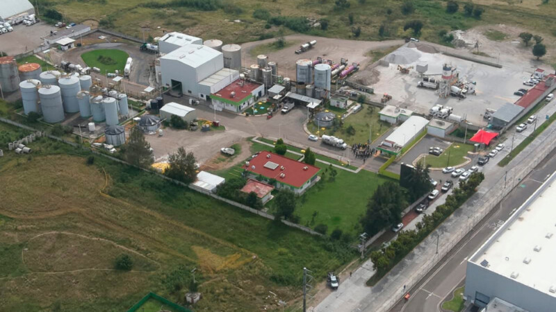 Aseguran 800 mil litros de huachicol en Puebla