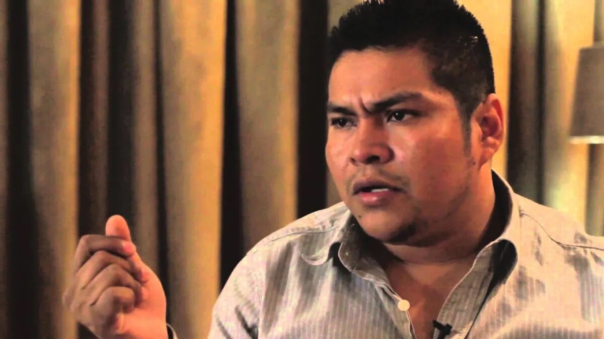 Ex Juez en Iguala la noche de los crímenes en Ayotzinapa, José Ulises Bernabé García, hoy viviendo en Estados Unidos como asilado, gracias al testimonio a su favor de la mitómana Anabel Hernández. 