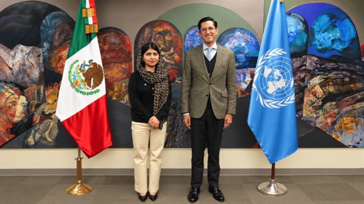 El secretario de Relaciones Exteriores de México, Roberto Velasco Álvarez, se reunió con la activista y Premio Nobel de la Paz, Malala Yousafzai.