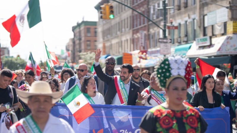 “¡Que viva Puebla York!”, exclama el alcalde de NY
