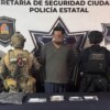 Detienen a hombre con 60 bolsitas de presuntas drogas en avenida Kabah en Cancún