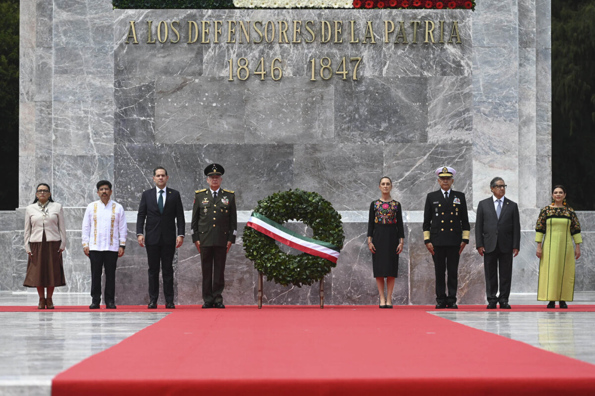 Recuerda Sheinbaum gesta heroica de los Niños Héroes