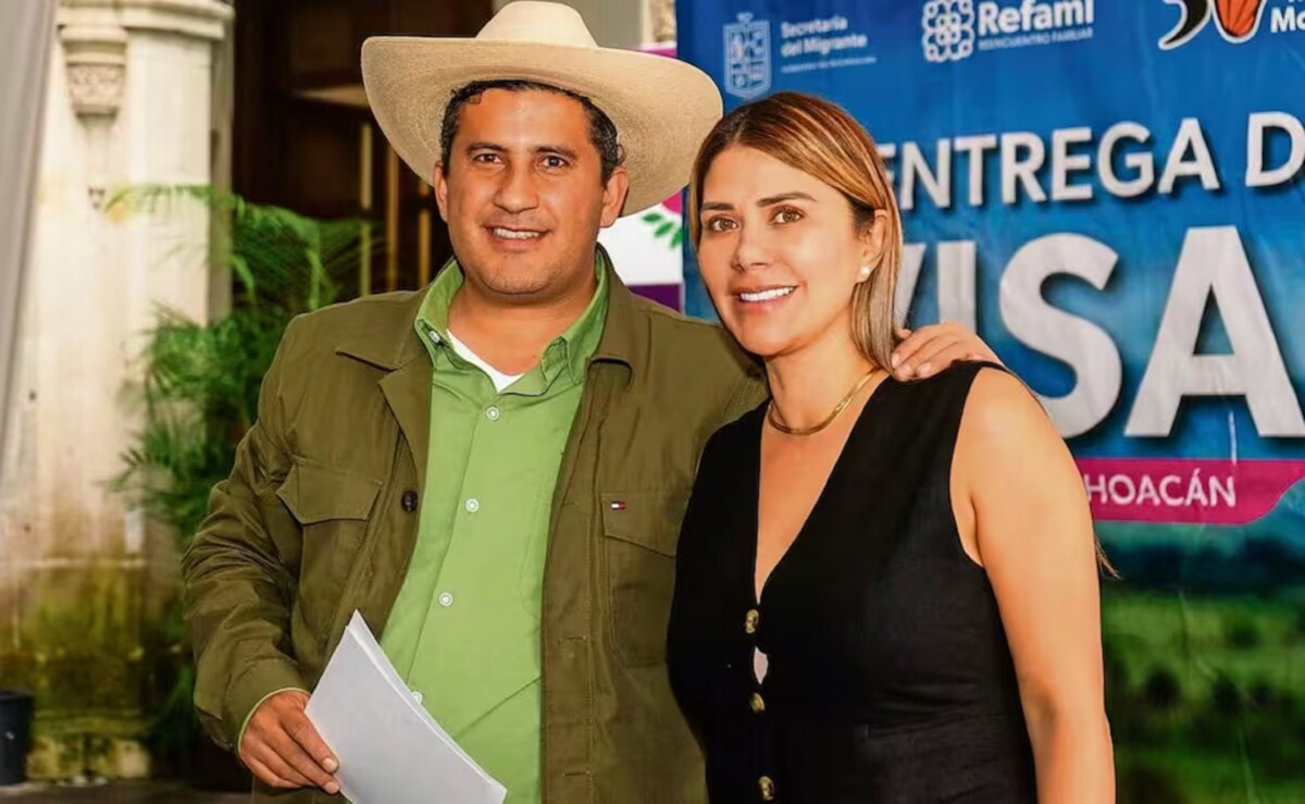 Cesan a exsecretaria de Manzo por exhibir a la esposa