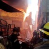 Voraz incendio arrasa el mercado central de Acapulco