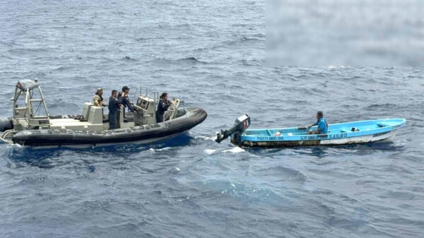 Rescata Armada de México a pescador tras pasar ocho días a la deriva en altamar